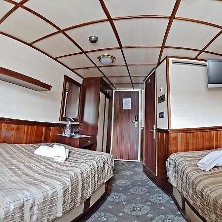 Florentina Boat Prague Ngoại thất bức ảnh