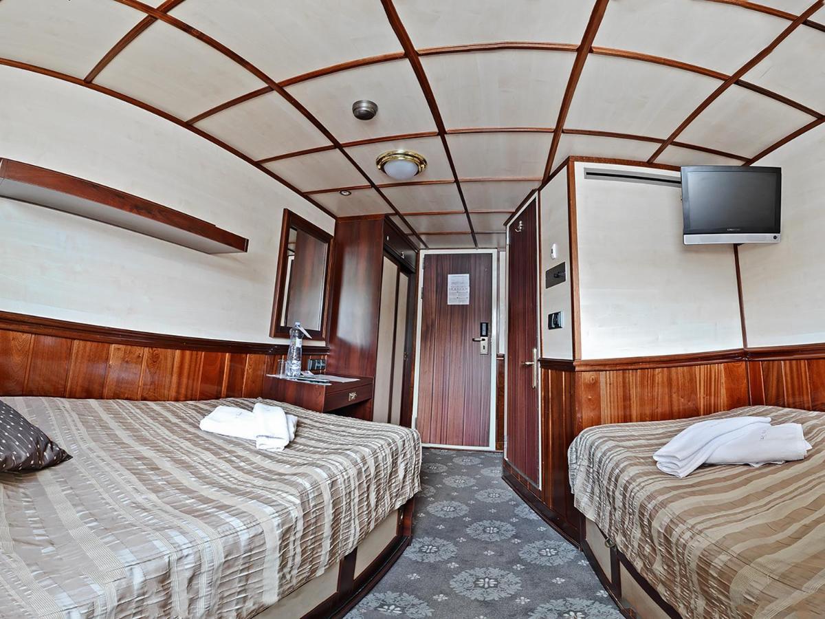 Florentina Boat Prague Ngoại thất bức ảnh