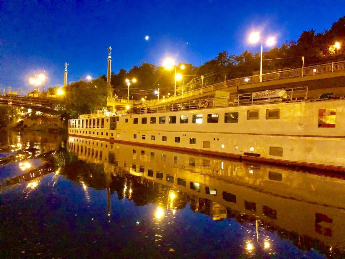 Florentina Boat Prague Ngoại thất bức ảnh